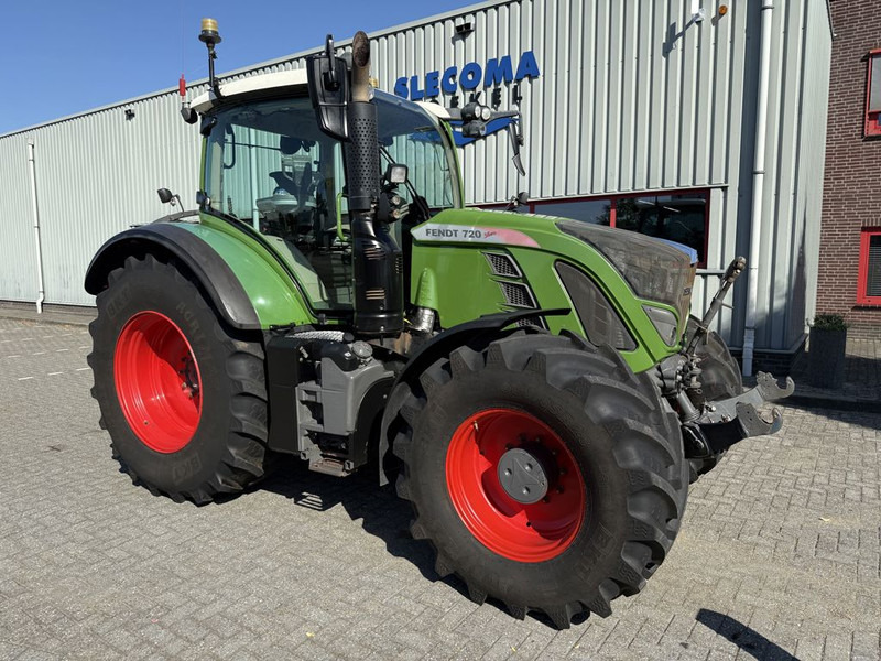 Fendt 720 S4 Vario PowerPlus - Traktör: fotoğraf 4 Fendt 720 S4 Vario PowerPlus - Traktör: fotoğraf 4
