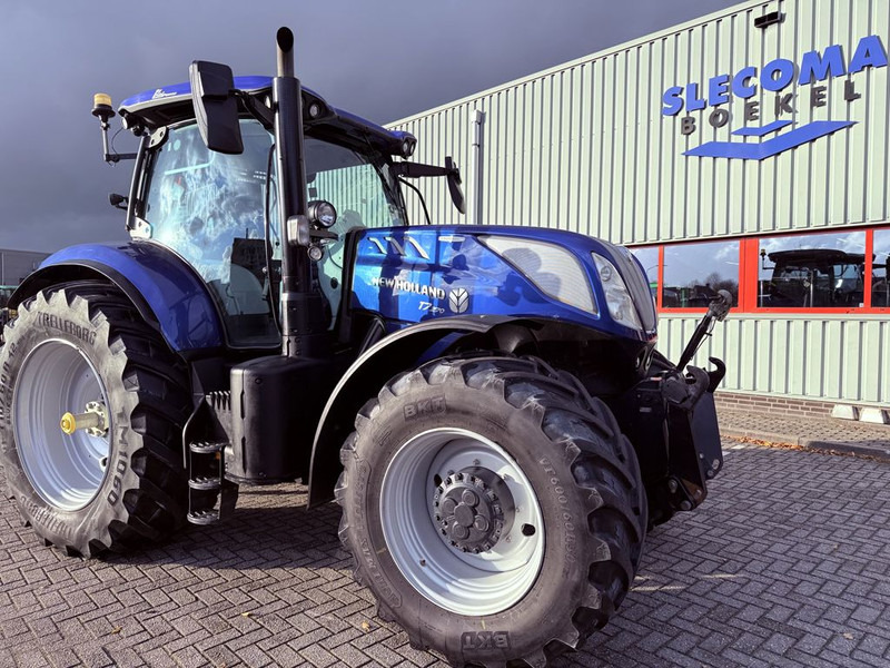 New Holland T7.270 AC Stage V Blue Power - Traktör: fotoğraf 3 New Holland T7.270 AC Stage V Blue Power - Traktör: fotoğraf 3