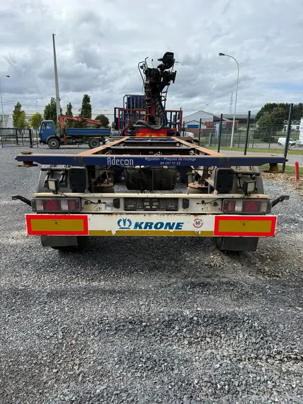 Krone AZ *BDF*2 essieux* - Konteynır taşıyıcı/ Yedek karoser römork: fotoğraf 4 Krone AZ *BDF*2 essieux* - Konteynır taşıyıcı/ Yedek karoser römork: fotoğraf 4