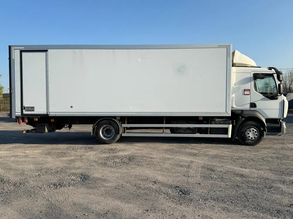 Renault D14 250 *D14 250 cv* - Kapalı kasa kamyon: fotoğraf 3 Renault D14 250 *D14 250 cv* - Kapalı kasa kamyon: fotoğraf 3