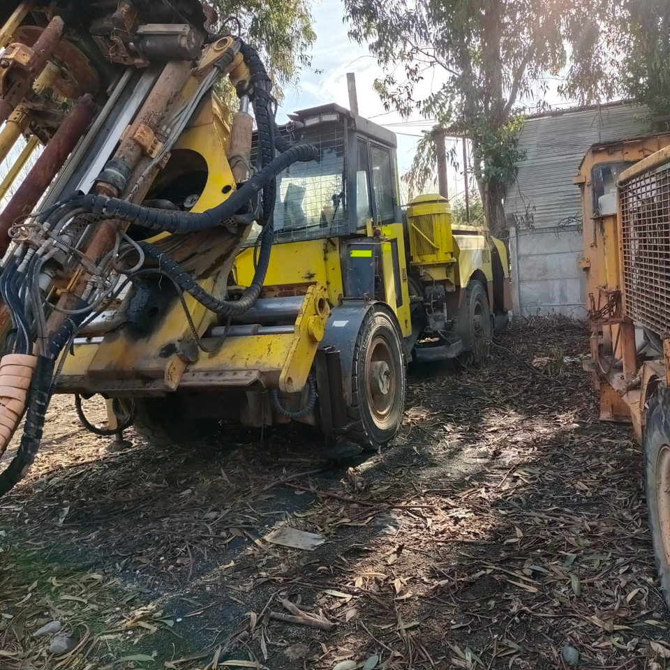 Madencilik makinesi Atlas Copco SIMBA M4C DTH: fotoğraf 9 Madencilik makinesi Atlas Copco SIMBA M4C DTH: fotoğraf 9