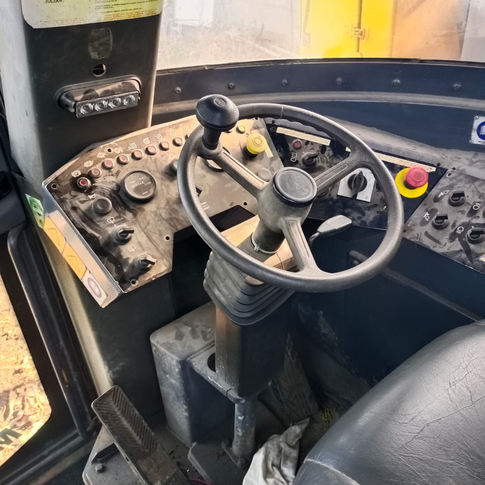 Madencilik makinesi Atlas Copco SIMBA M4C DTH: fotoğraf 7 Madencilik makinesi Atlas Copco SIMBA M4C DTH: fotoğraf 7