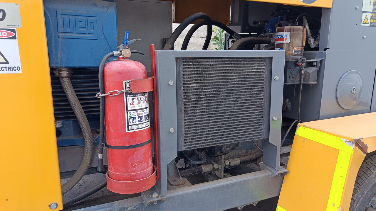 PUTZMEISTER TK40 - Mobil beton pompası: fotoğraf 2 PUTZMEISTER TK40 - Mobil beton pompası: fotoğraf 2