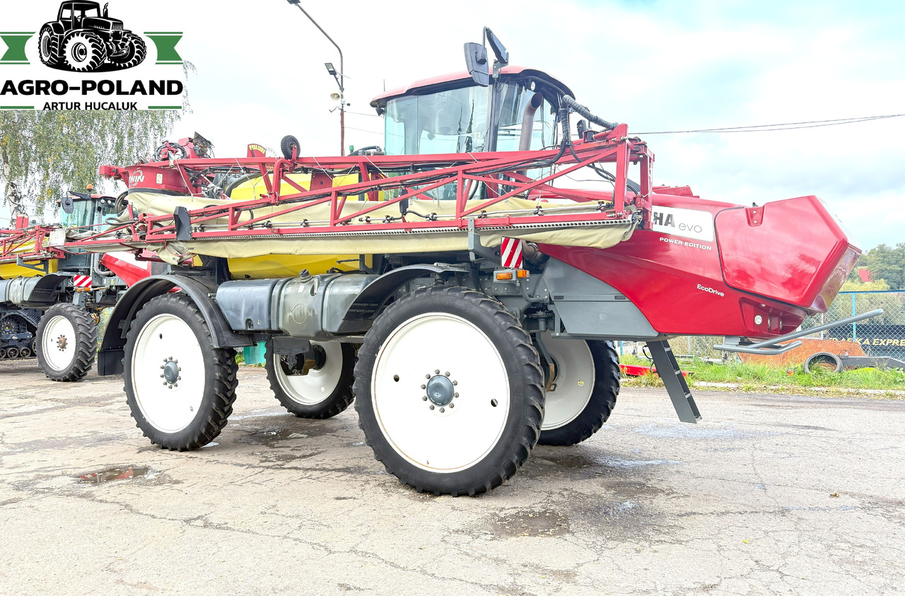 HARDI ALPHA 4100 EVO - 2015 ROK - 1266 h - GPS-AUTOPILOT - 40 km/h - H-130 CM - Kendi yürür ilaçlama makinesi: fotoğraf 2 HARDI ALPHA 4100 EVO - 2015 ROK - 1266 h - GPS-AUTOPILOT - 40 km/h - H-130 CM - Kendi yürür ilaçlama makinesi: fotoğraf 2
