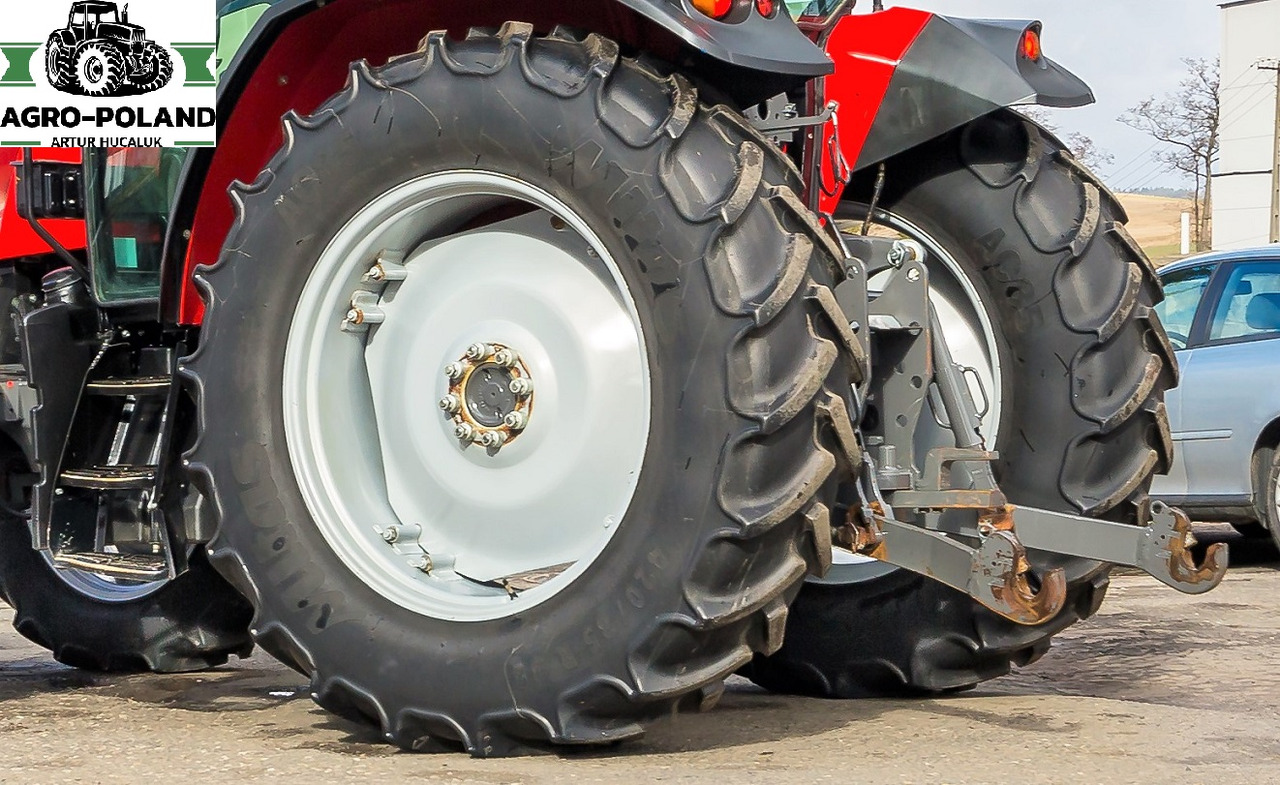 MASSEY FERGUSON 6713 - 2019 ROK - 2459 h - Traktör: fotoğraf 3 MASSEY FERGUSON 6713 - 2019 ROK - 2459 h - Traktör: fotoğraf 3