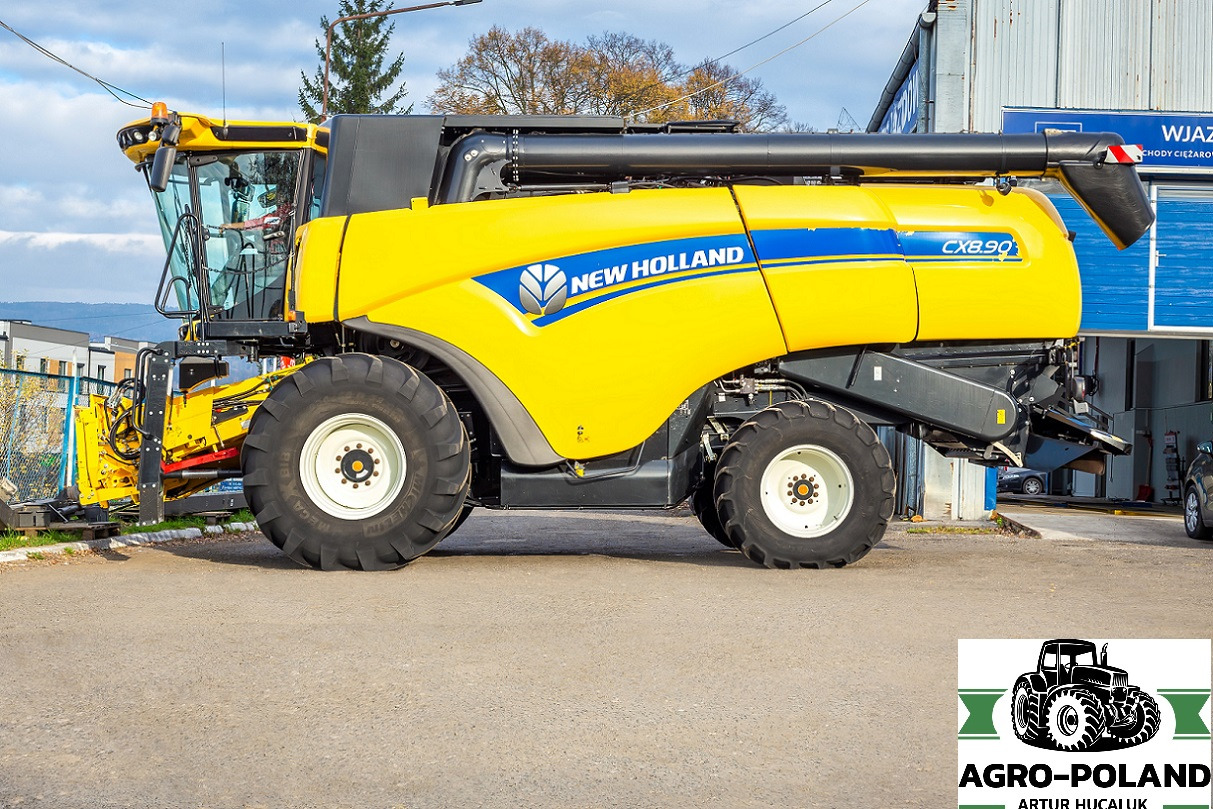 NEW HOLLAND CX 8.90 - 1230/1583 h + GPS-AUTOPILOT + VARIO 7,62 M - 2018 ROK - Biçerdöver: fotoğraf 3 NEW HOLLAND CX 8.90 - 1230/1583 h + GPS-AUTOPILOT + VARIO 7,62 M - 2018 ROK - Biçerdöver: fotoğraf 3