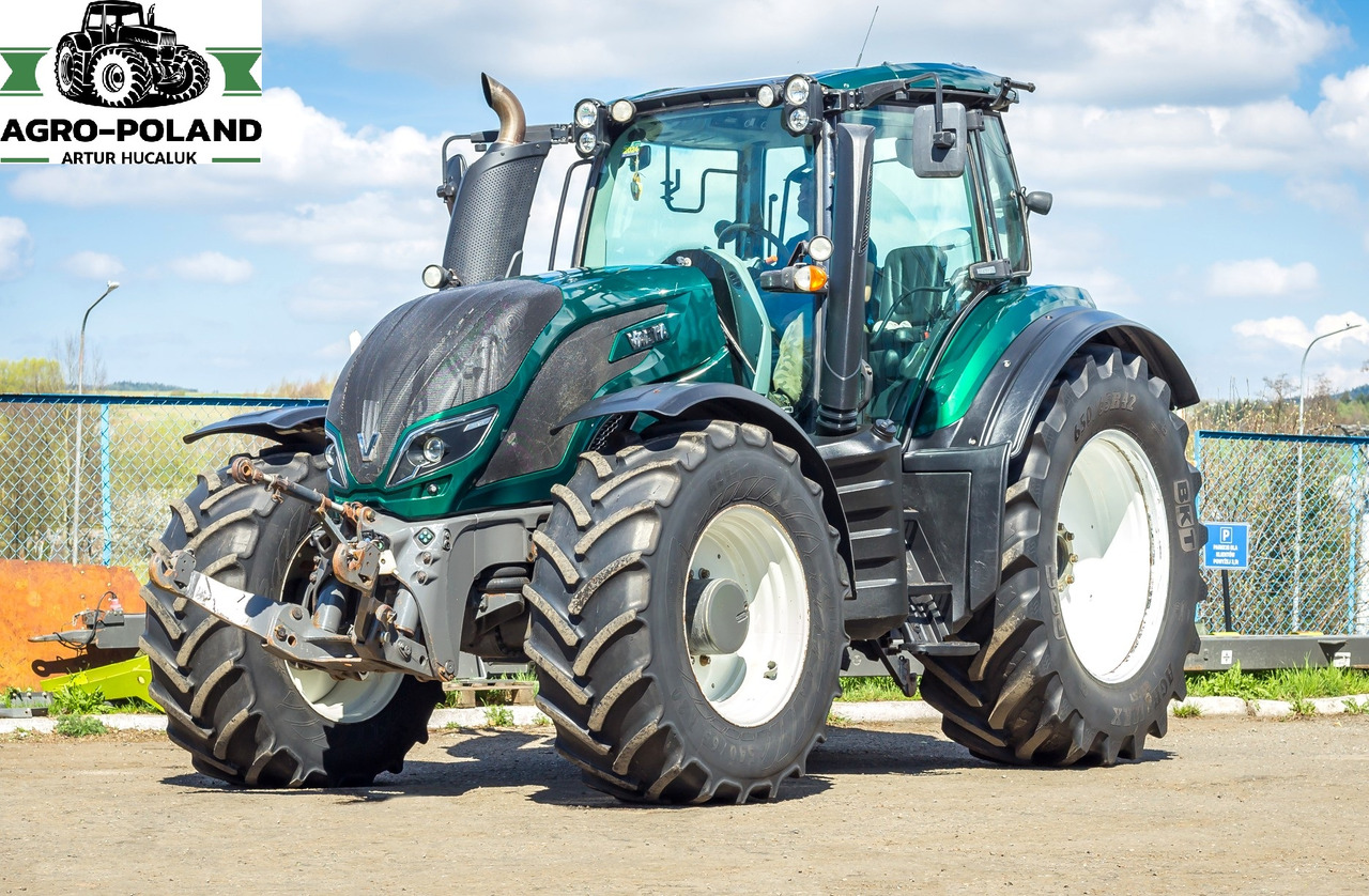 VALTRA T214 - 2016 ROK - 4950 h - Traktör: fotoğraf 2 VALTRA T214 - 2016 ROK - 4950 h - Traktör: fotoğraf 2