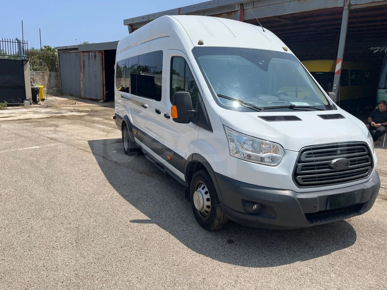 Ford Transit - Minibüs, Minivan: fotoğraf 1 Ford Transit - Minibüs, Minivan: fotoğraf 1