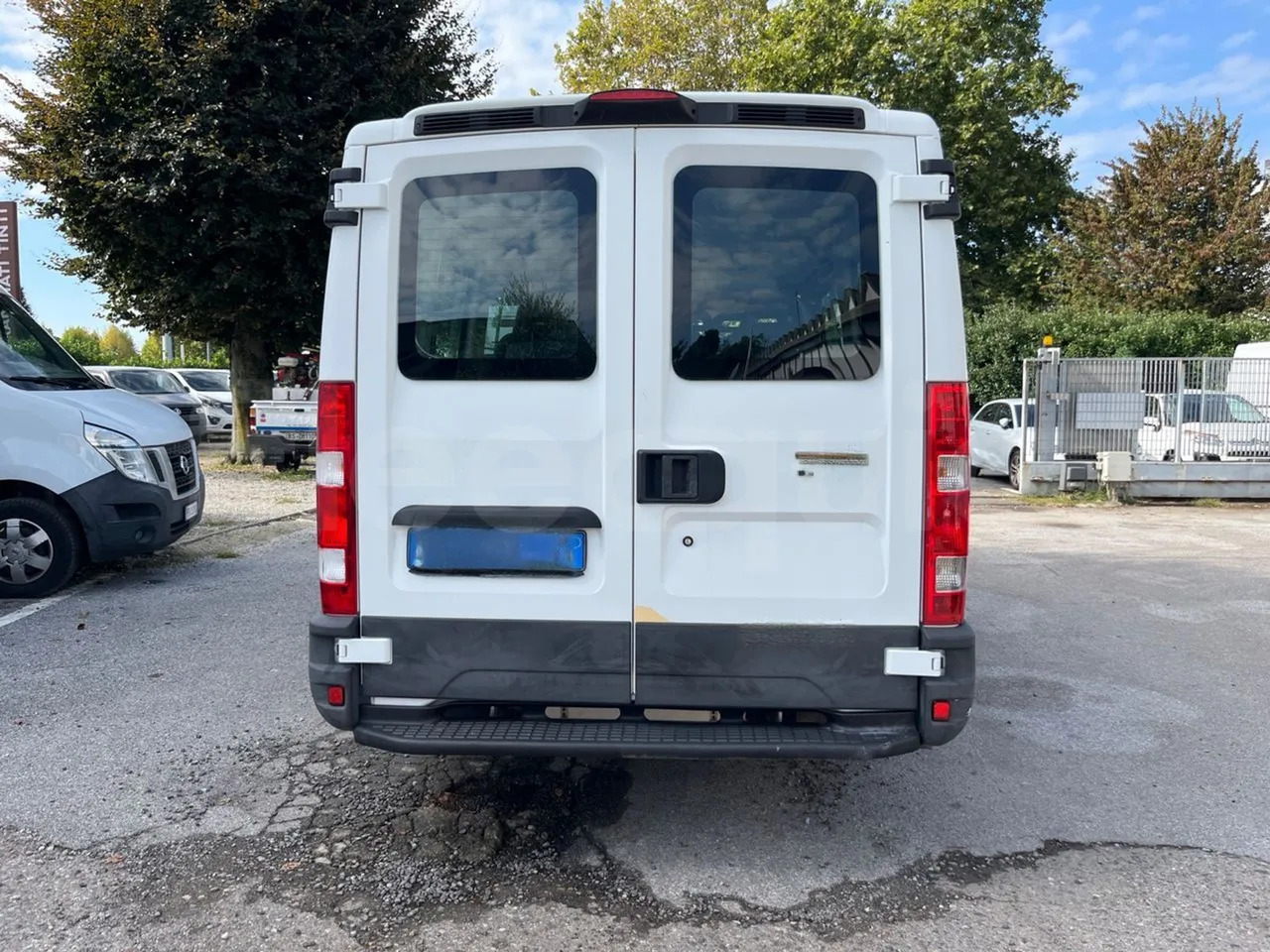 Iveco Daily - Şehirlerarası otobüs: fotoğraf 5 Iveco Daily - Şehirlerarası otobüs: fotoğraf 5