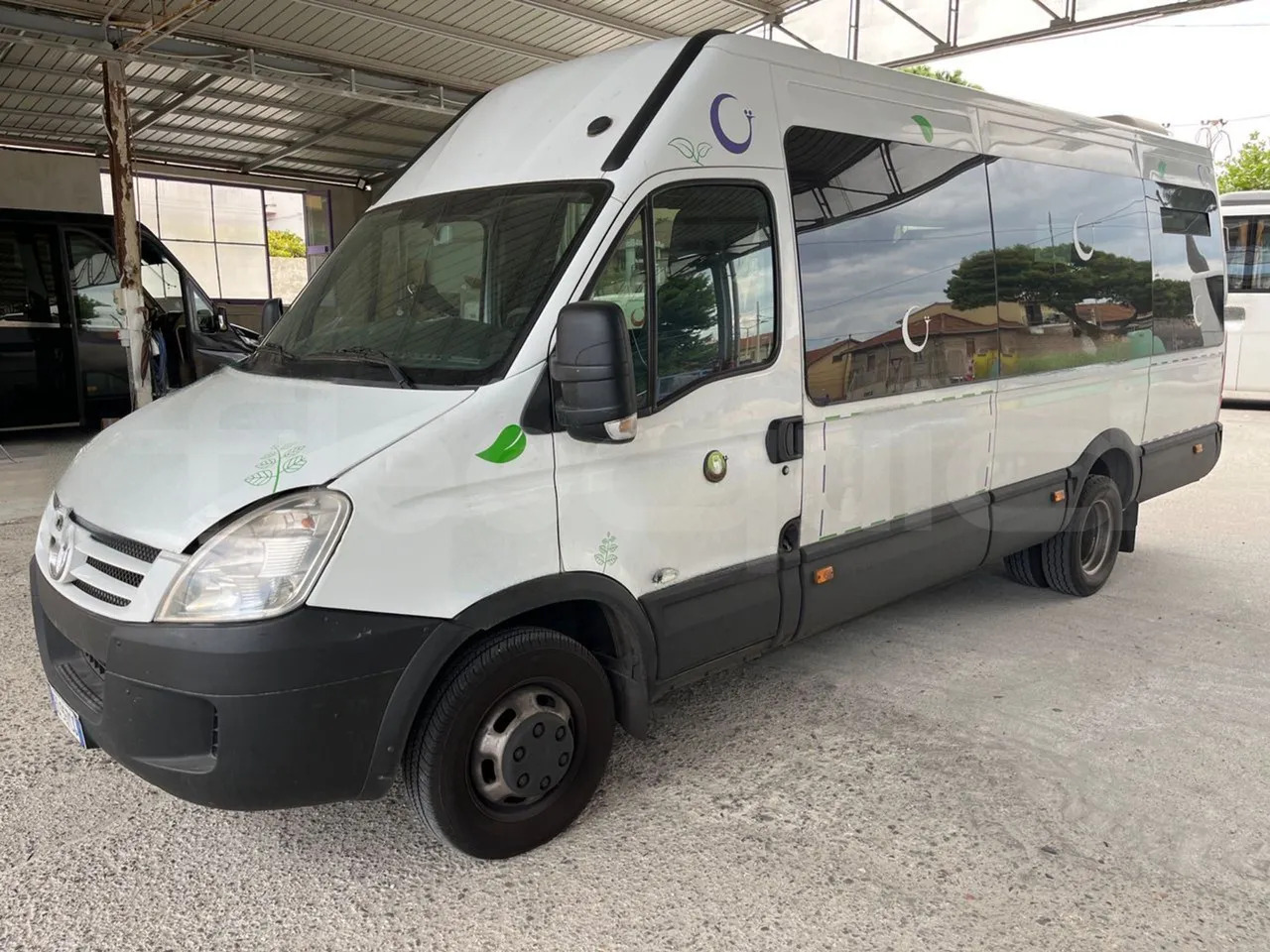 Iveco Daily - Turistik otobüs: fotoğraf 4 Iveco Daily - Turistik otobüs: fotoğraf 4