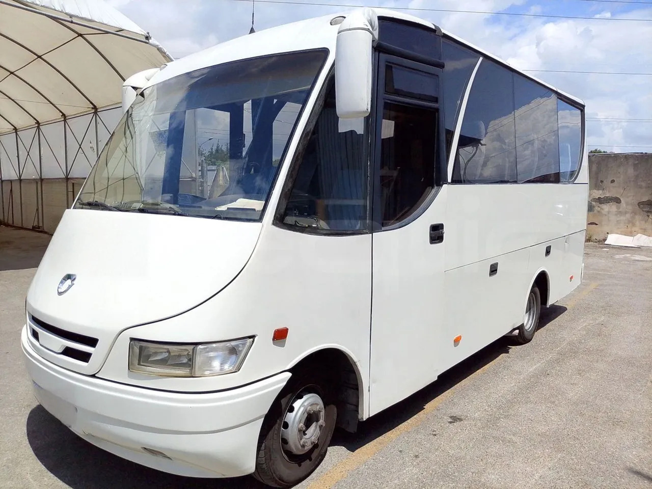 Iveco Daily - Turistik otobüs: fotoğraf 1 Iveco Daily - Turistik otobüs: fotoğraf 1