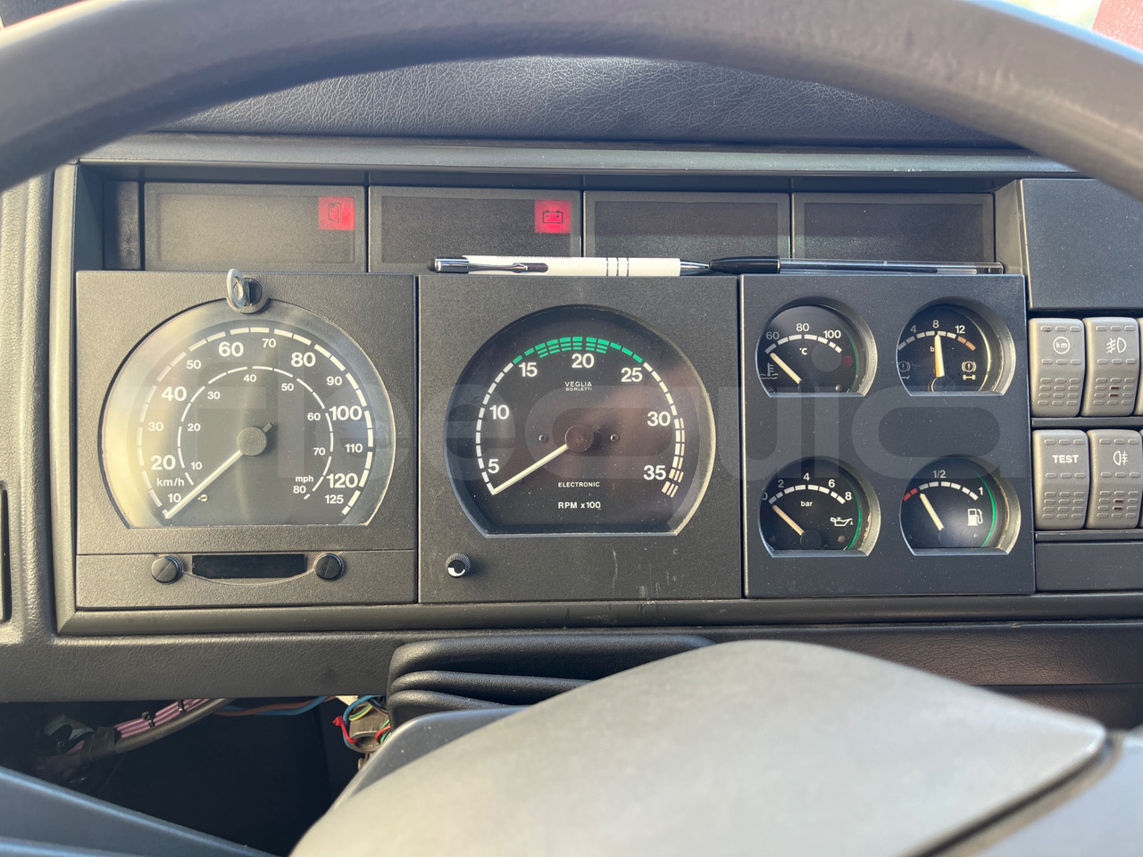 Iveco E24 - Turistik otobüs: fotoğraf 3 Iveco E24 - Turistik otobüs: fotoğraf 3