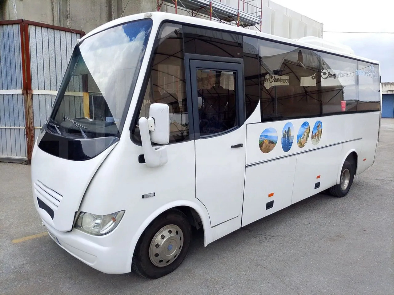 Iveco Eclipse - Turistik otobüs: fotoğraf 4 Iveco Eclipse - Turistik otobüs: fotoğraf 4