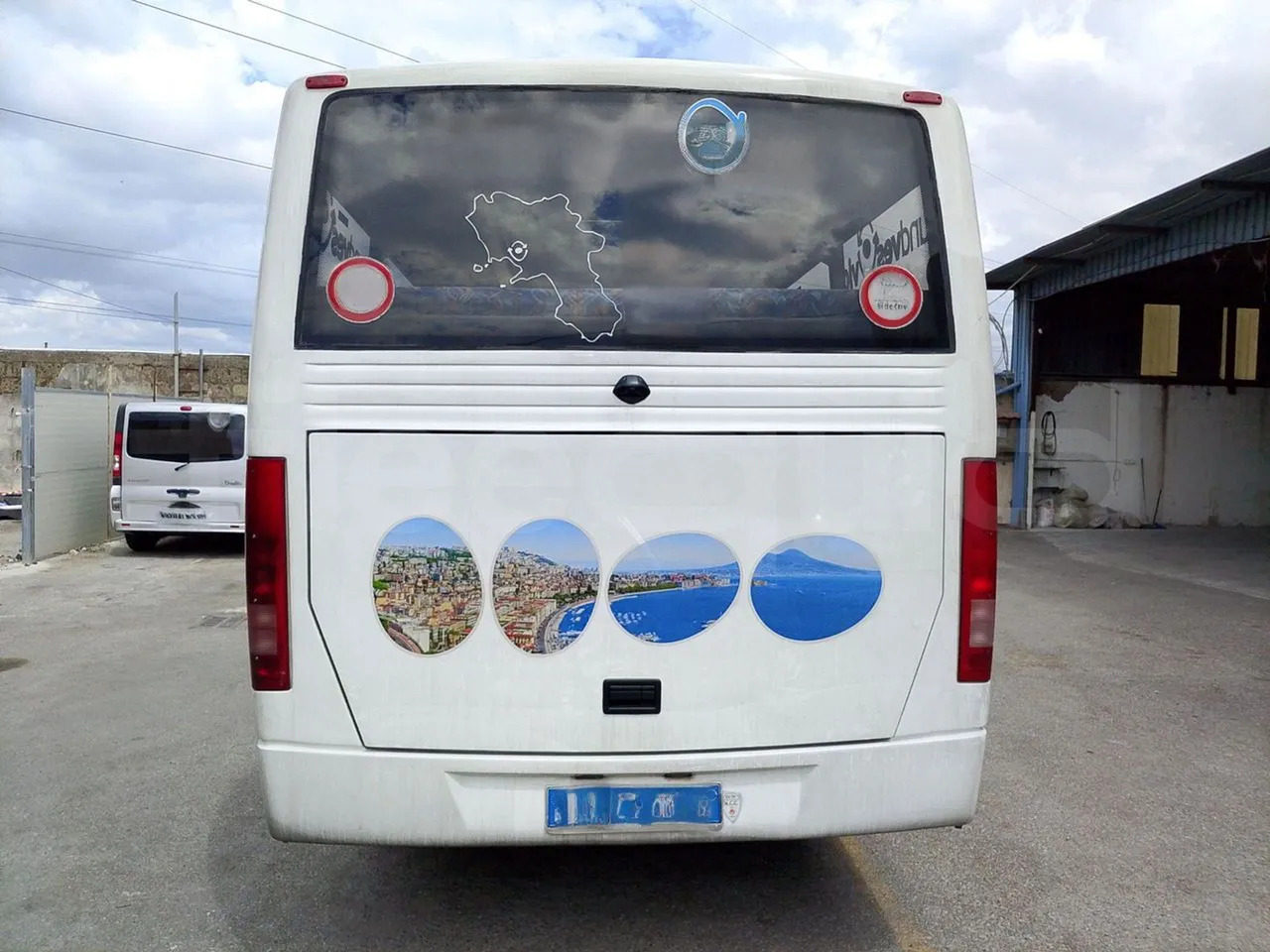 Iveco Eclipse - Turistik otobüs: fotoğraf 5 Iveco Eclipse - Turistik otobüs: fotoğraf 5