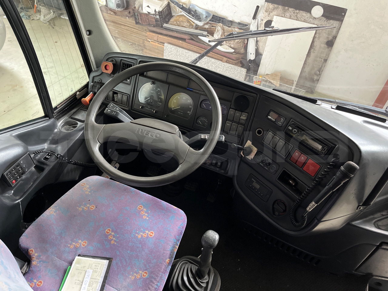 Iveco Eurocargo - Turistik otobüs: fotoğraf 3 Iveco Eurocargo - Turistik otobüs: fotoğraf 3