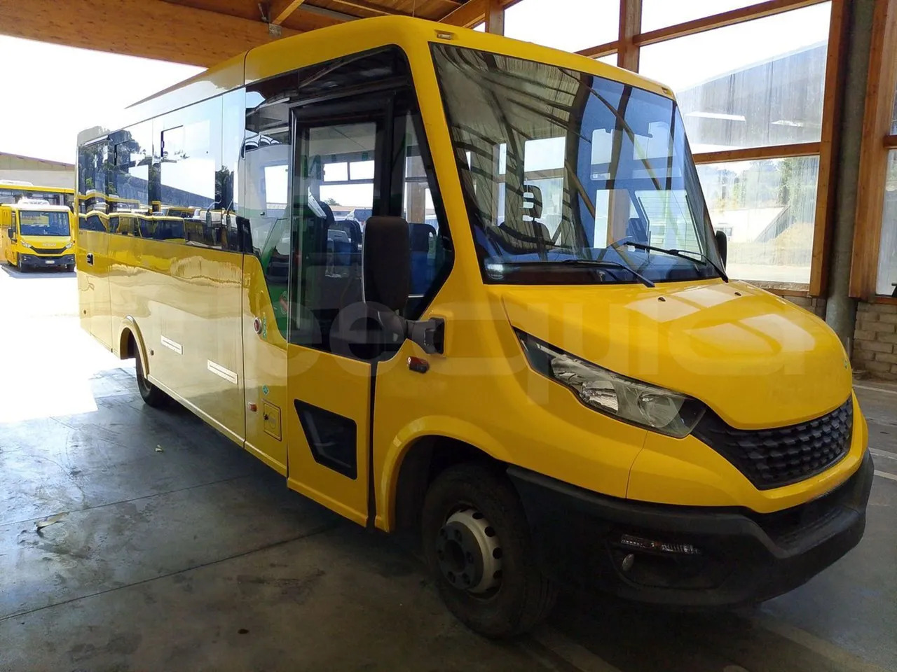 Iveco Indcar - Okul otobüsü: fotoğraf 1 Iveco Indcar - Okul otobüsü: fotoğraf 1
