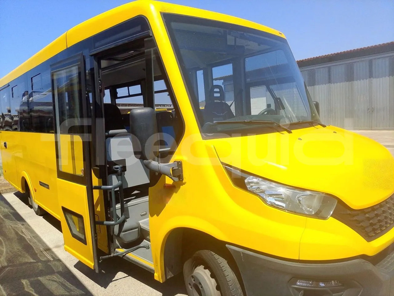 Iveco Indcar - Okul otobüsü: fotoğraf 1 Iveco Indcar - Okul otobüsü: fotoğraf 1