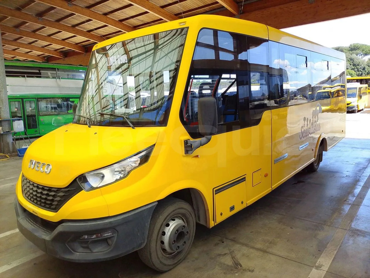 Iveco Indcar - Okul otobüsü: fotoğraf 4 Iveco Indcar - Okul otobüsü: fotoğraf 4