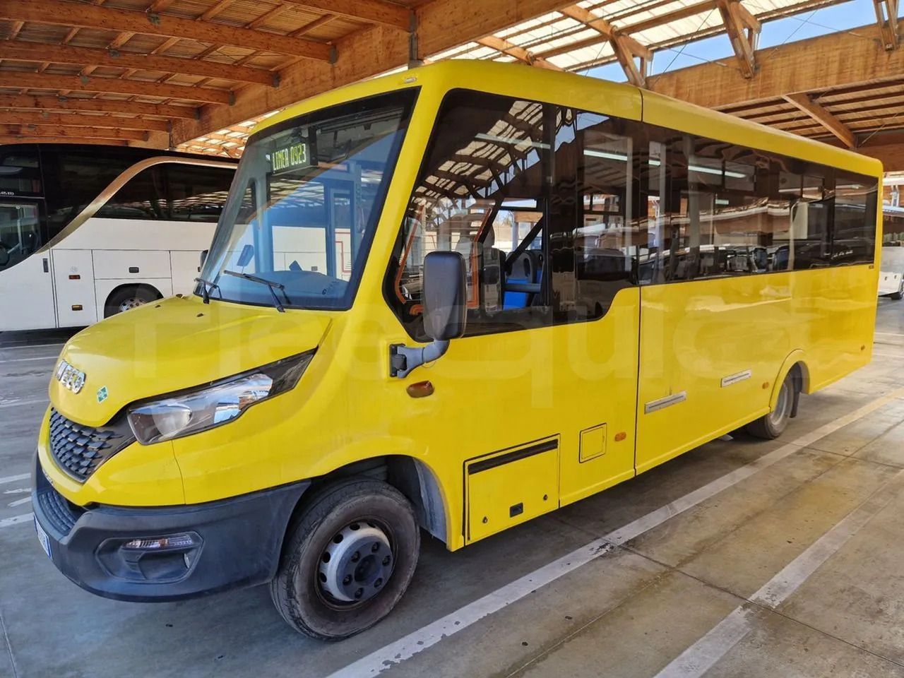 Iveco Indcar - Okul otobüsü: fotoğraf 3 Iveco Indcar - Okul otobüsü: fotoğraf 3