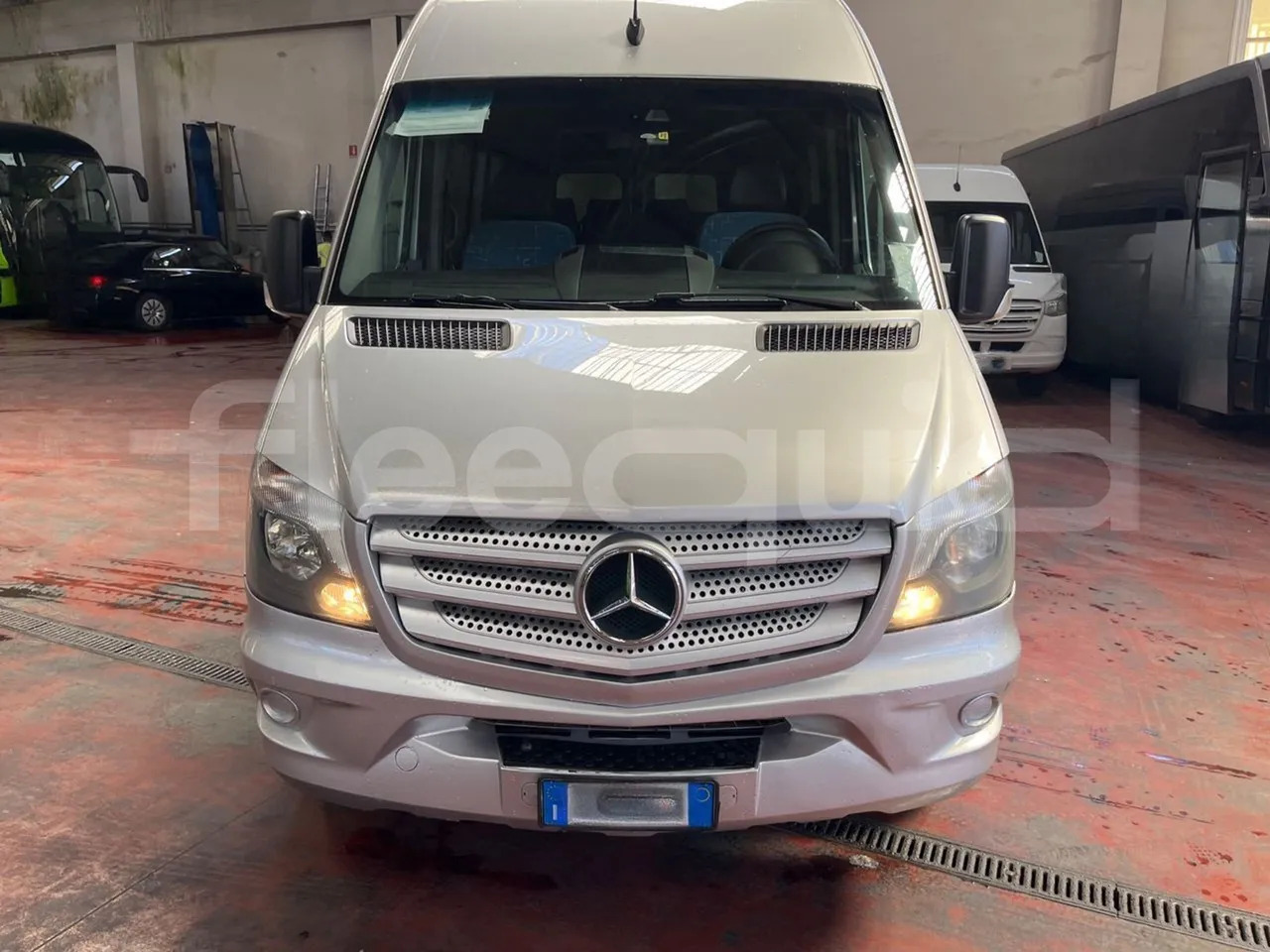 Mercedes-Benz Sprinter - Şehirlerarası otobüs: fotoğraf 2 Mercedes-Benz Sprinter - Şehirlerarası otobüs: fotoğraf 2