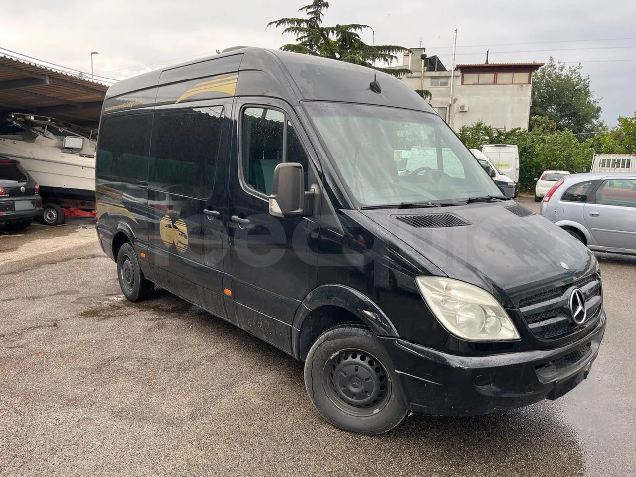 Mercedes-Benz Sprinter - Şehirlerarası otobüs: fotoğraf 1 Mercedes-Benz Sprinter - Şehirlerarası otobüs: fotoğraf 1