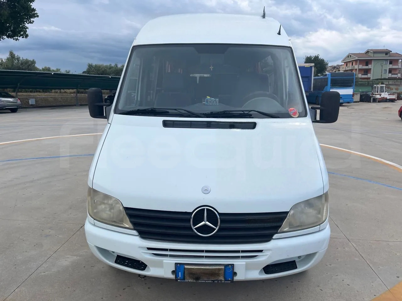 Mercedes-Benz Sprinter - Şehir otobüsü: fotoğraf 2 Mercedes-Benz Sprinter - Şehir otobüsü: fotoğraf 2