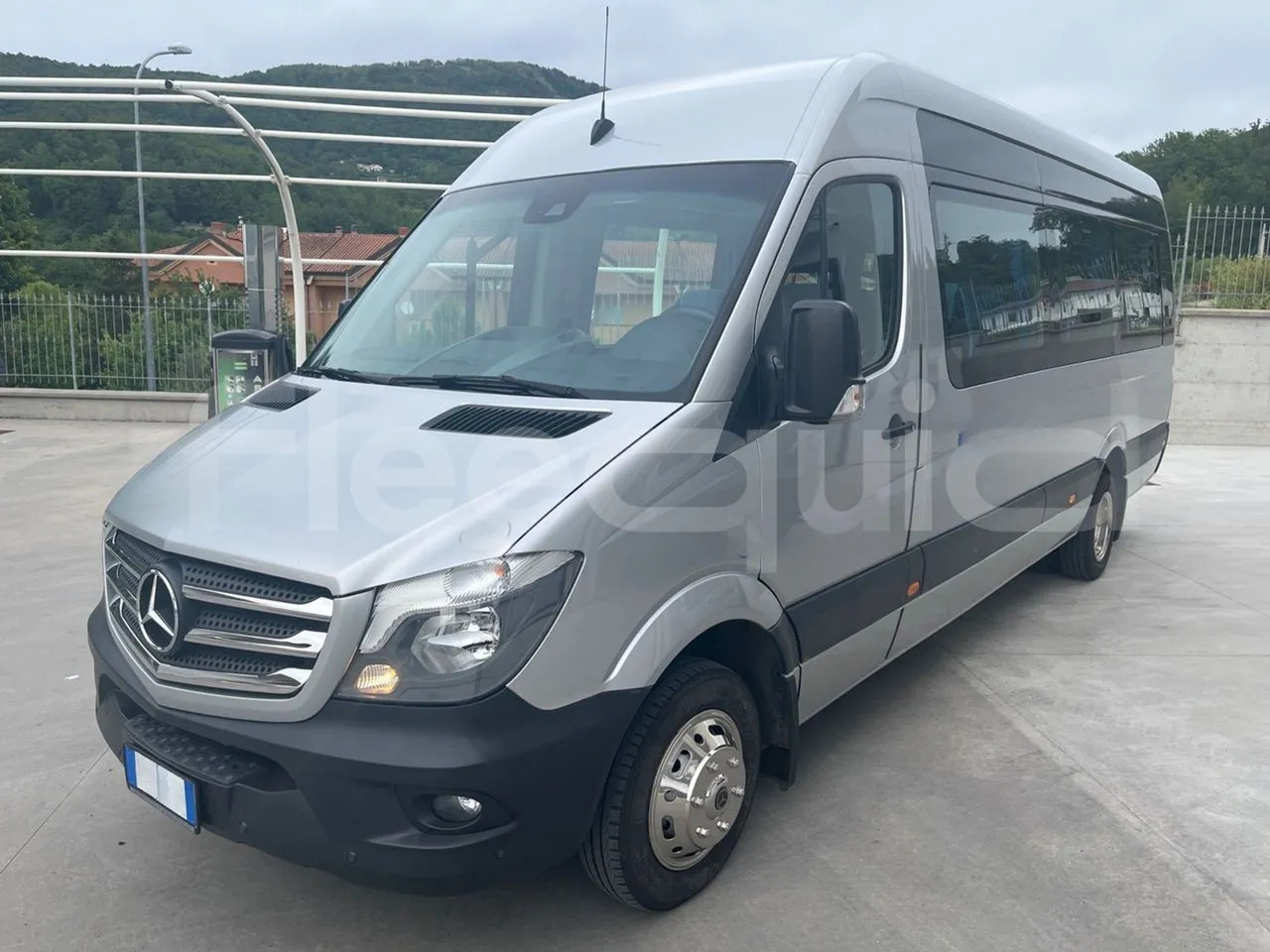 Mercedes-Benz Sprinter - Şehirlerarası otobüs: fotoğraf 4 Mercedes-Benz Sprinter - Şehirlerarası otobüs: fotoğraf 4