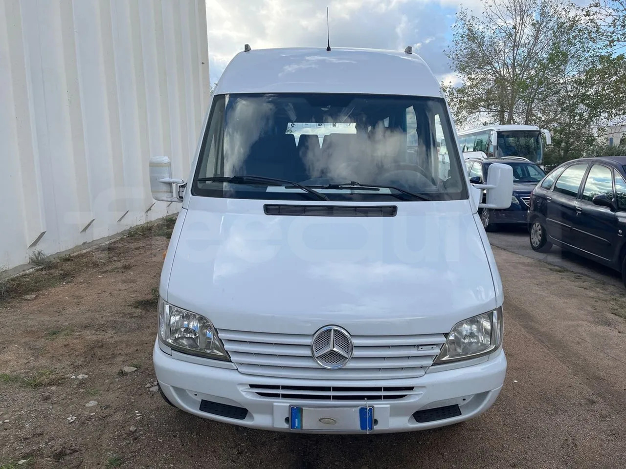 Mercedes-Benz Sprinter - Şehirlerarası otobüs: fotoğraf 2 Mercedes-Benz Sprinter - Şehirlerarası otobüs: fotoğraf 2