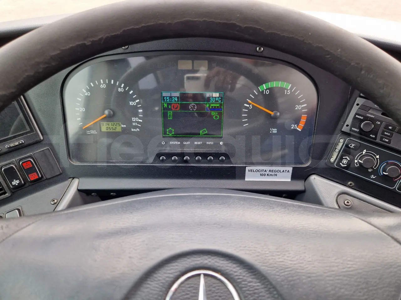 Mercedes-Benz Tourismo - Turistik otobüs: fotoğraf 3 Mercedes-Benz Tourismo - Turistik otobüs: fotoğraf 3
