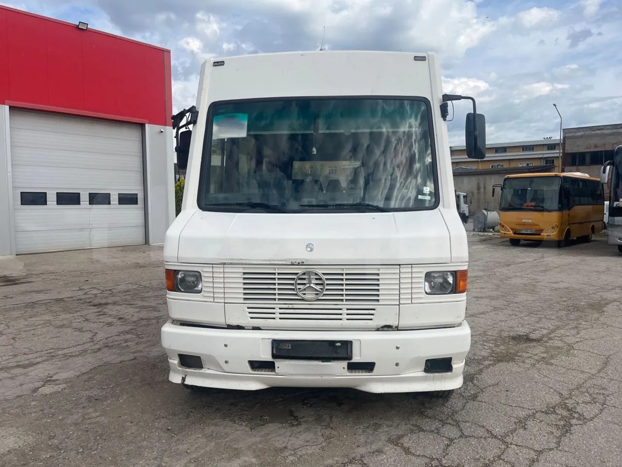 Mercedes-Benz Vario - Minibüs, Minivan: fotoğraf 1 Mercedes-Benz Vario - Minibüs, Minivan: fotoğraf 1