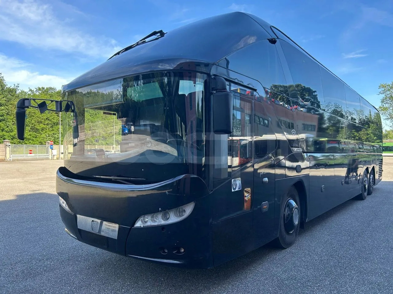 Neoplan Starliner - Turistik otobüs: fotoğraf 4 Neoplan Starliner - Turistik otobüs: fotoğraf 4