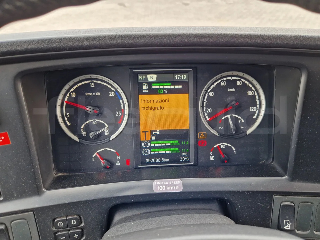 Scania Touring HD - Turistik otobüs: fotoğraf 3 Scania Touring HD - Turistik otobüs: fotoğraf 3