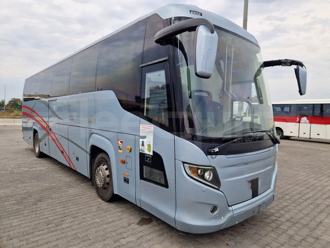 Scania Touring HD - Turistik otobüs: fotoğraf 1 Scania Touring HD - Turistik otobüs: fotoğraf 1