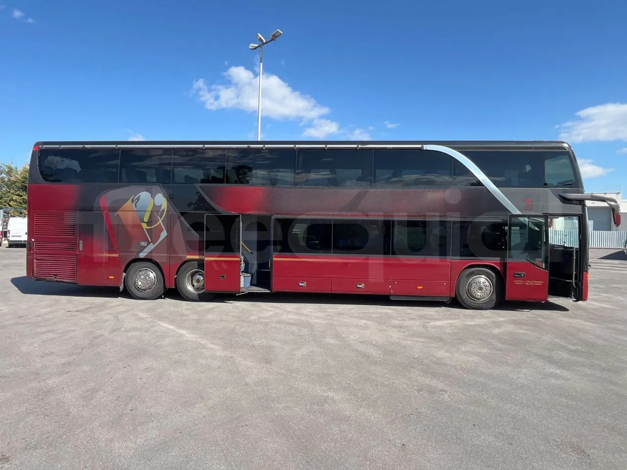 Setra S431 finansal kiralama Setra S431: fotoğraf 13 Setra S431 finansal kiralama Setra S431: fotoğraf 13