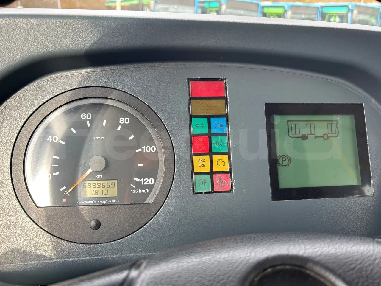 Solaris Urbino - Şehir otobüsü: fotoğraf 3 Solaris Urbino - Şehir otobüsü: fotoğraf 3