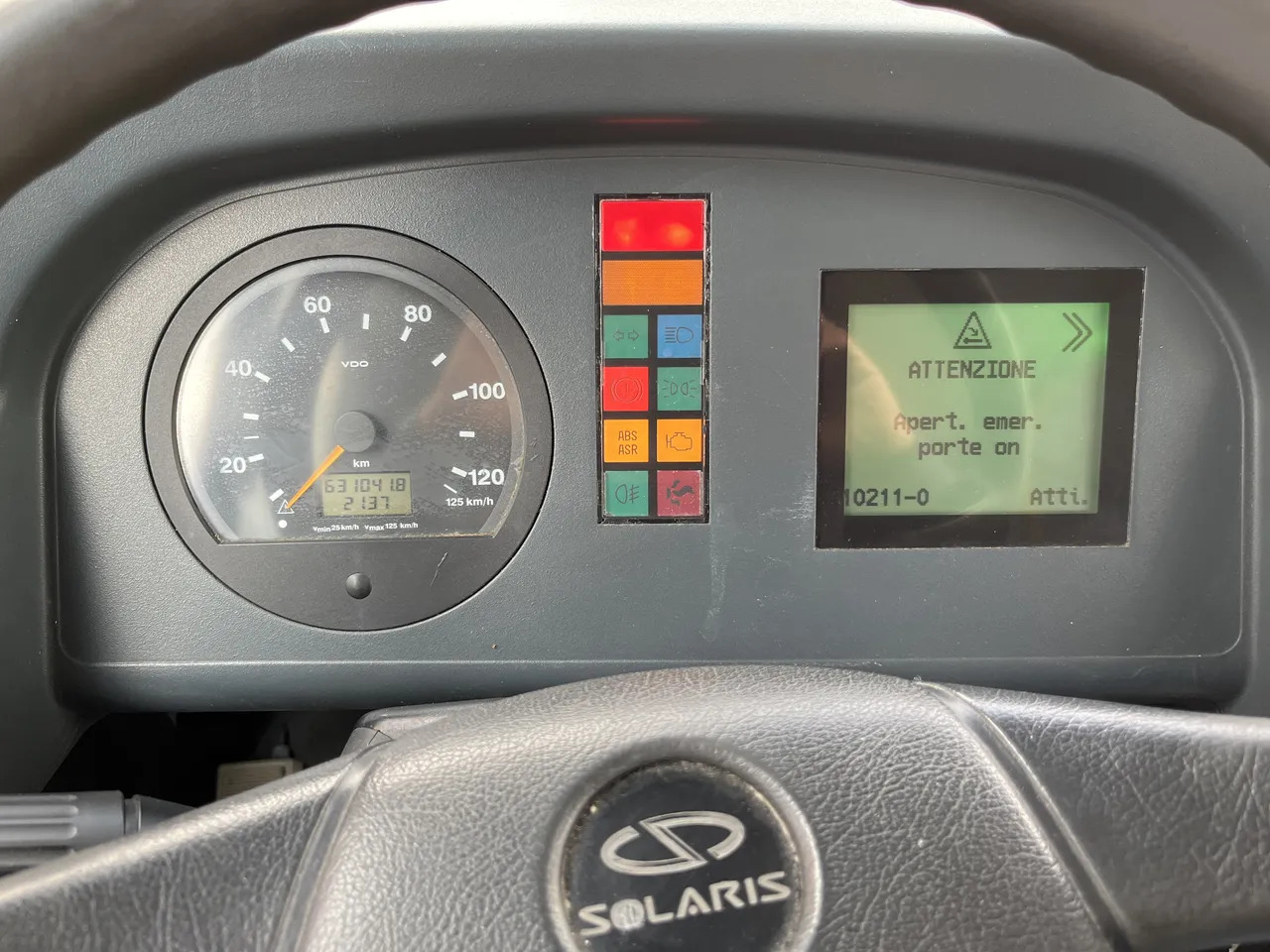 Solaris Urbino - Şehir otobüsü: fotoğraf 3 Solaris Urbino - Şehir otobüsü: fotoğraf 3