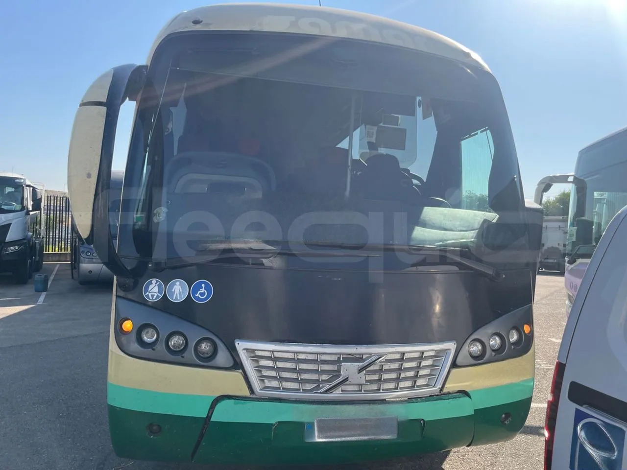 Volvo B12B - Turistik otobüs: fotoğraf 2 Volvo B12B - Turistik otobüs: fotoğraf 2