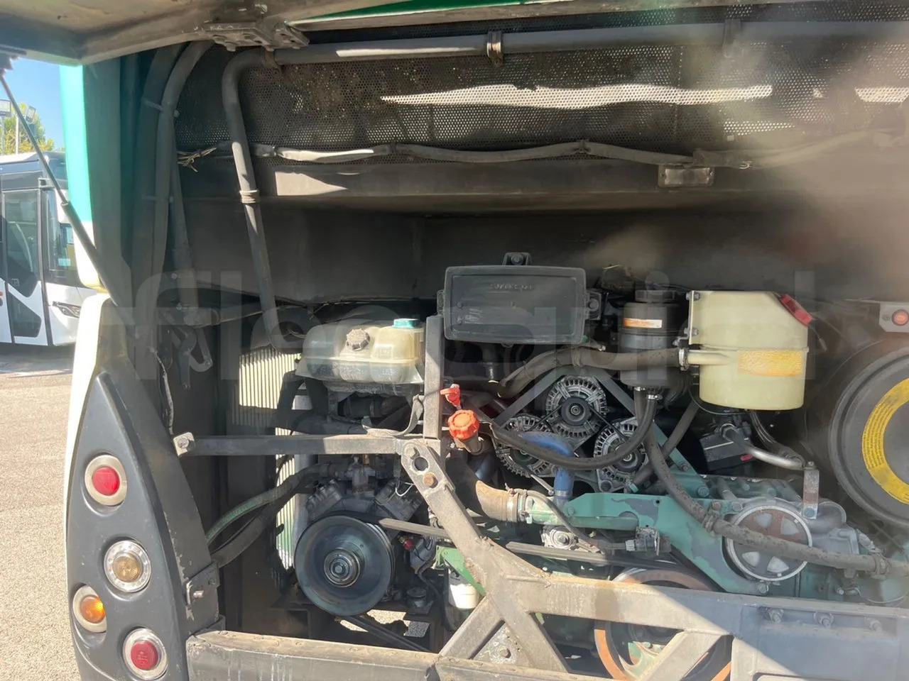 Volvo B12B - Turistik otobüs: fotoğraf 5 Volvo B12B - Turistik otobüs: fotoğraf 5