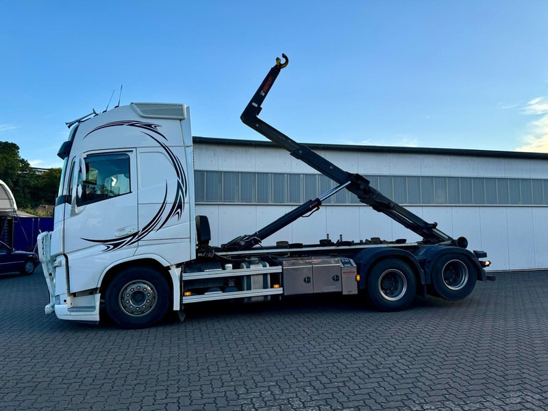 Volvo FH 540 6x4 Liftachse ARK-Hooklift-Funk-Radio-Comand Retarder - Kancalı yükleyici kamyon: fotoğraf 2 Volvo FH 540 6x4 Liftachse ARK-Hooklift-Funk-Radio-Comand Retarder - Kancalı yükleyici kamyon: fotoğraf 2