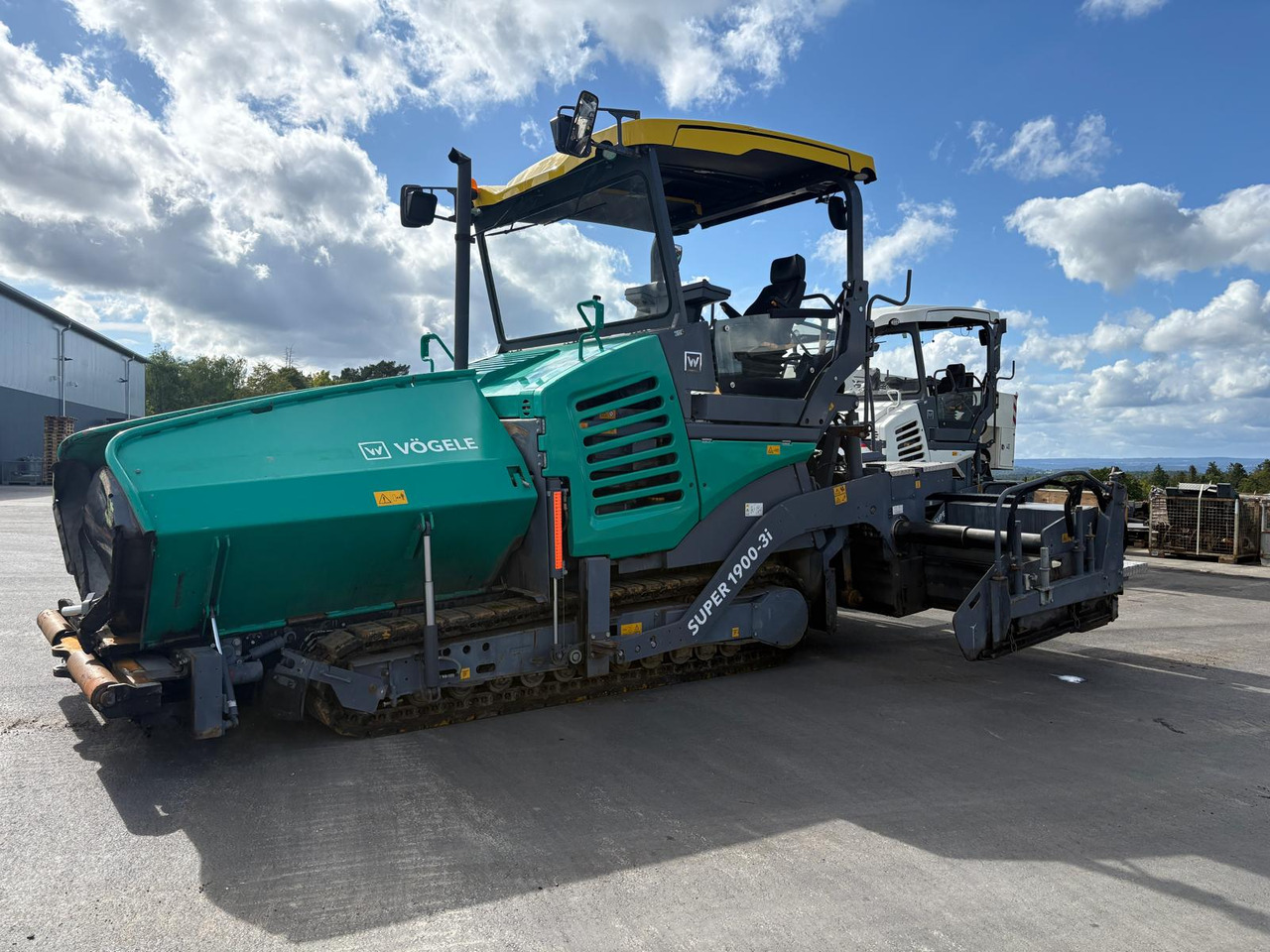 VÖGELE SUPER 1900-3i - Asfalt serici: fotoğraf 1 VÖGELE SUPER 1900-3i - Asfalt serici: fotoğraf 1