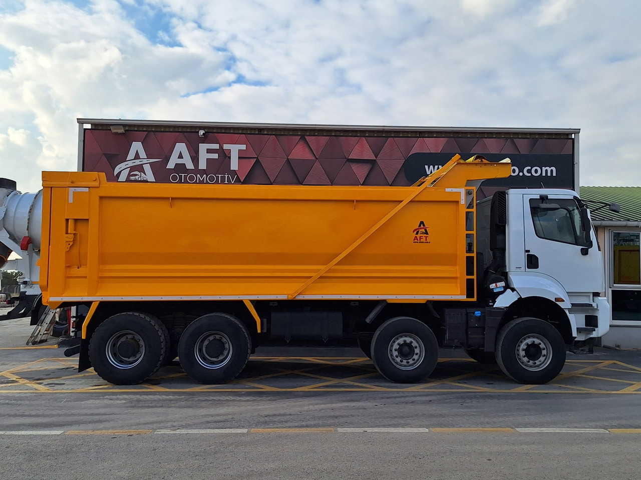 FORD 4445 XD - Damperli kamyon: fotoğraf 4 FORD 4445 XD - Damperli kamyon: fotoğraf 4