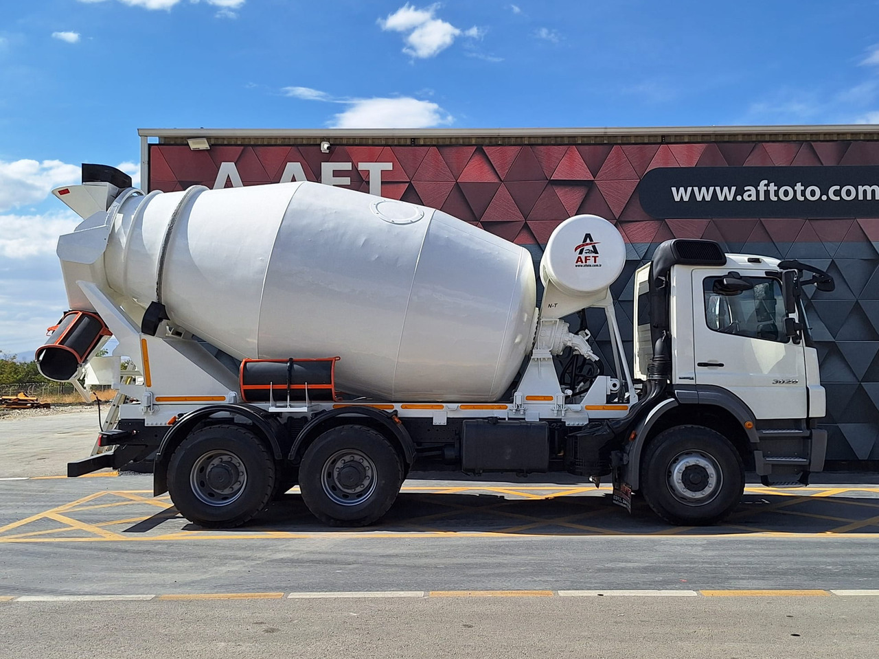 MERCEDES-BENZ AXOR 3028 - Transmikser: fotoğraf 4 MERCEDES-BENZ AXOR 3028 - Transmikser: fotoğraf 4