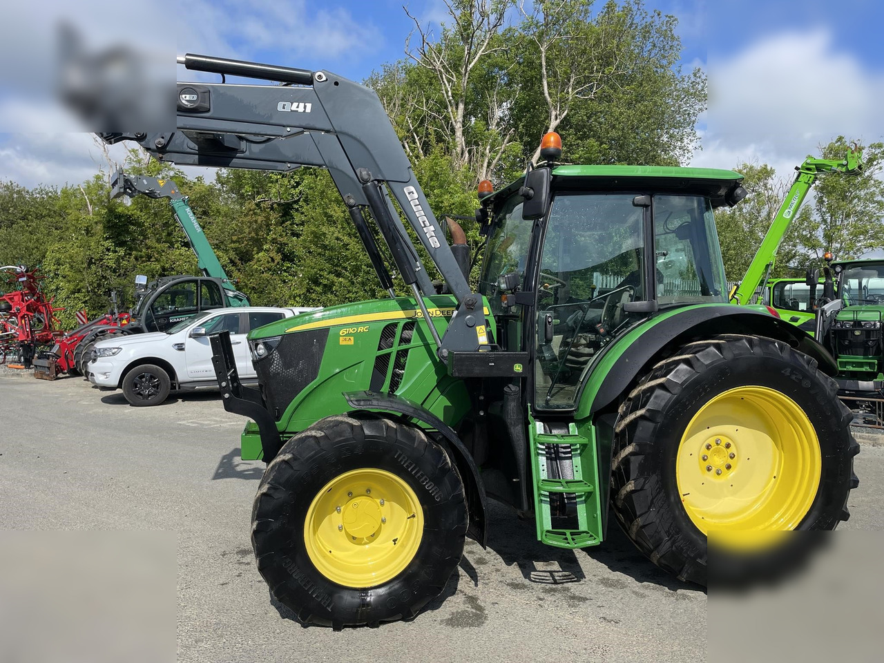 2015 JOHN DEERE 6110RC - Traktör: fotoğraf 1 2015 JOHN DEERE 6110RC - Traktör: fotoğraf 1