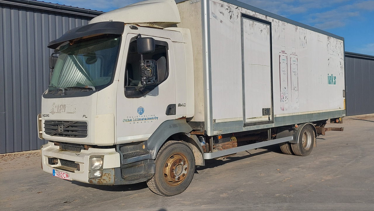 VOLVO FL240 - Kapalı kasa kamyon: fotoğraf 4 VOLVO FL240 - Kapalı kasa kamyon: fotoğraf 4