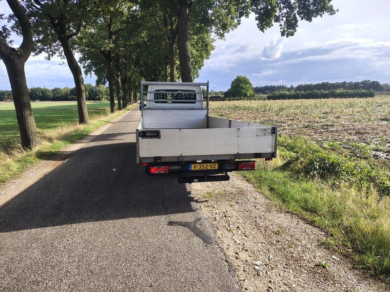 Iveco Daily 35C180 - Açık kasa kamyonet: fotoğraf 5 Iveco Daily 35C180 - Açık kasa kamyonet: fotoğraf 5