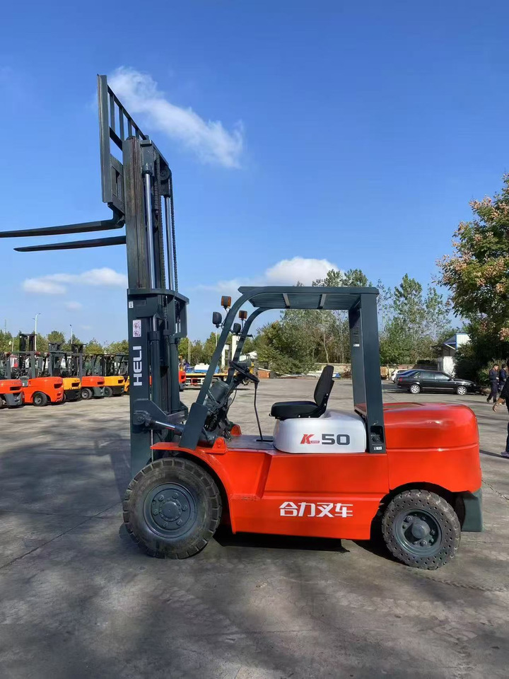 HELI k50 used diesel forklift Customizable mast clamps - Dizel forklift: fotoğraf 3 HELI k50 used diesel forklift Customizable mast clamps - Dizel forklift: fotoğraf 3