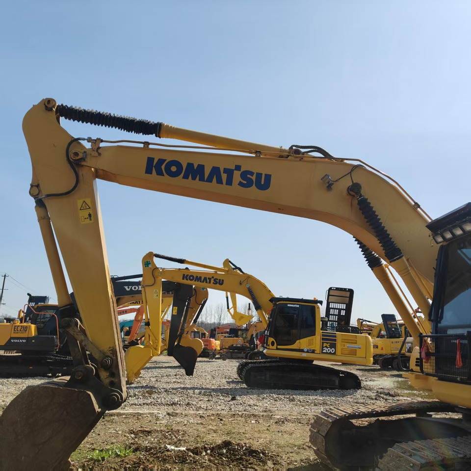 KOMATSU pc200 hot sale - Paletli ekskavatör: fotoğraf 3 KOMATSU pc200 hot sale - Paletli ekskavatör: fotoğraf 3