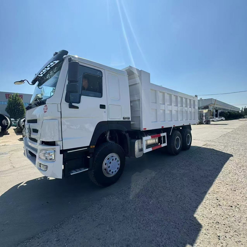 SINOTRUK howo 371 6x4 dump truck - Damperli kamyon: fotoğraf 1 SINOTRUK howo 371 6x4 dump truck - Damperli kamyon: fotoğraf 1