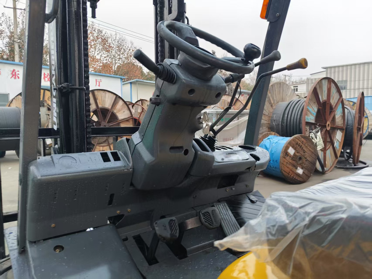 TCM FD30 Japan brand used 3 ton diesel forklift Customizable mast clamps - Dizel forklift: fotoğraf 3 TCM FD30 Japan brand used 3 ton diesel forklift Customizable mast clamps - Dizel forklift: fotoğraf 3