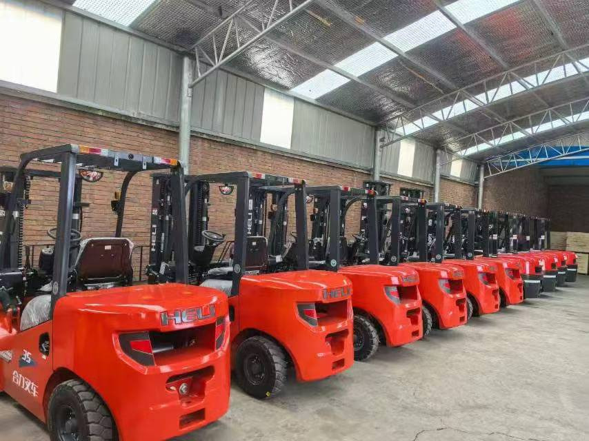 Heli brand new 3.5T diesel forklift(Clamp available) - Dizel forklift: fotoğraf 2 Heli brand new 3.5T diesel forklift(Clamp available) - Dizel forklift: fotoğraf 2